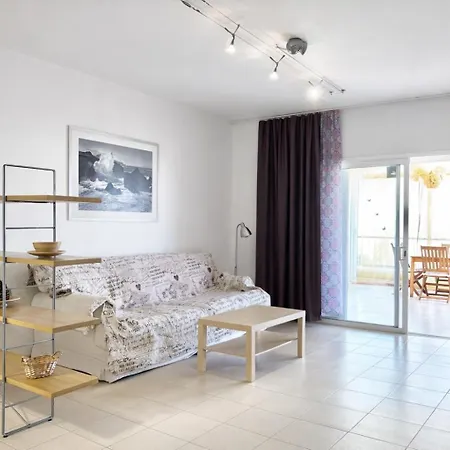 Spacious In Golf Del Sur Apartamento San Miguel de Abona